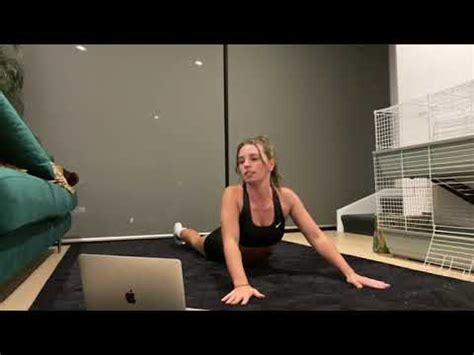 Nude squat - 360p. Naked Training with Kira Silver doing her full Body workout. 2 min 22% -. 720p. Fitness Rooms Fit tight body gym girl works up a sweat with big tits Asian. 12 min Fitness Rooms - 2.1M Views -. 720p. Cute Sunny - Hot naked teeny bending over and doing the splits. 10 min Venus Media - 1.3M Views -. 